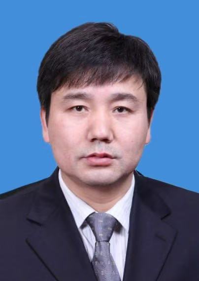 常纪文照片